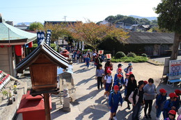 香西寺に寄るコースは複数あります(ホームページ委員会取材班撮影) 香西寺に寄るコースは複数あります