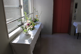 華展の様子(ホームページ委員会取材班撮影) 華展の様子