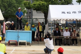 小学校校長大石様です(ホームページ委員会取材班撮影) 小学校校長大石様です