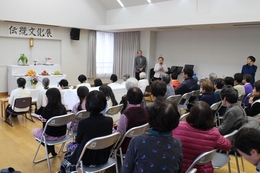 針供養に参加しよう(ホームページ委員会撮影) 針供養に参加しよう