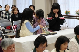 上手く出来たようです(ホームページ委員会撮影) 上手く出来たようです
