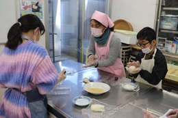 大きさは自由でした(ホームページ委員会撮影) 大きさは自由でした