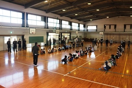 開始の挨拶です(ホームページ委員会撮影) 開始の挨拶です