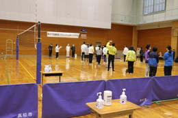 コロナ感染対策は必須です(ホームページ委員会撮影) コロナ感染対策は必須です