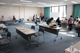 健康チェックの会場(ホームページ委員会撮影) 健康チェックの会場