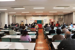 講演会会場(ホームページ委員会撮影) 講演会会場