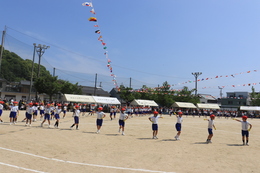 〜ヒカリの方へ〜(ホームページ委員会撮影) 〜ヒカリの方へ〜