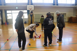 ボッチャ(ホームページ委員会撮影) ボッチャ