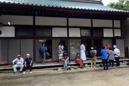 16:30〜氏子会館で円座人形浄瑠璃香翠座デコ芝居(ホームページ委員会撮影) 16:30〜氏子会館で円座人形浄瑠璃香翠座デコ芝居