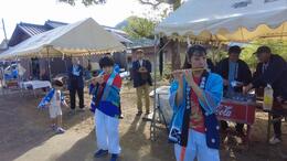 接待のテント(平賀北秋祭り実行委員会撮影) 接待のテント