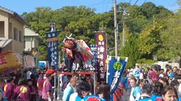 スタート直後の練物(平賀北秋祭り実行委員会撮影) スタート直後の練物