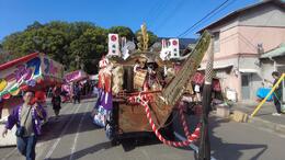元船(平賀北秋祭り実行委員会撮影) 元船