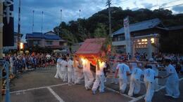 練物奉納 太鼓台(平賀北秋祭り実行委員会撮影) 練物奉納 太鼓台
