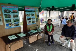 活動展示(ホームページ委員会撮影) 活動展示