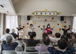 学習発表会(ホームページ委員会撮影) 学習発表会