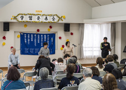 学習発表会(ホームページ委員会撮影) 学習発表会