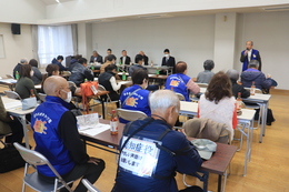 声かけ隊と開催地域の皆さんも出席(ホームページ委員会撮影) 声かけ隊と開催地域の皆さんも出席