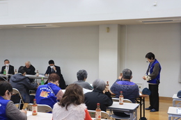 訓練の開始、通報の練習(ホームページ委員会撮影) 訓練の開始、通報の練習