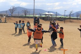 3種類目の鬼ごっこ(ホームページ委員会撮影) 3種類目の鬼ごっこ