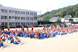 開会式の様子(ホームページ委員会撮影) 開会式の様子