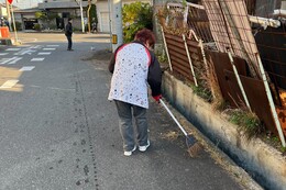 ����k�������H