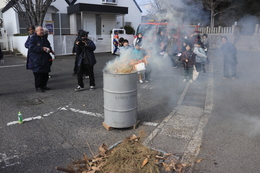 燃え上ってきました(ホームページ委員会撮影) 燃え上ってきました