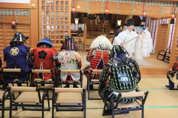 出陣祈祷の様子(ホームページ委員会撮影) 出陣祈祷の様子