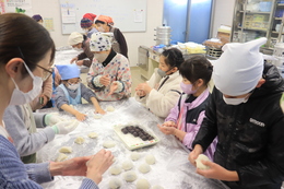 ����ݐ���̗l�q