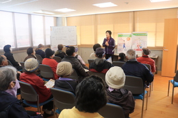 喜多先生の講義(ホームページ委員会撮影) 喜多先生の講義